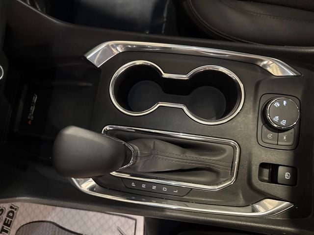 2023 Chevrolet Traverse AWD High Country