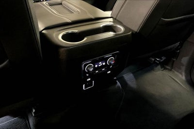 2022 Chevrolet Suburban 4WD Z71