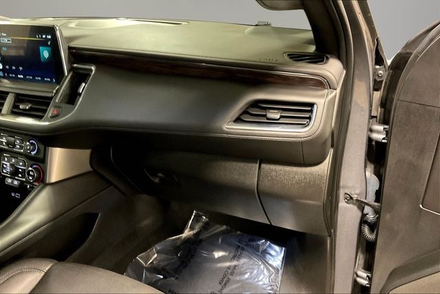 2022 Chevrolet Suburban 4WD Z71