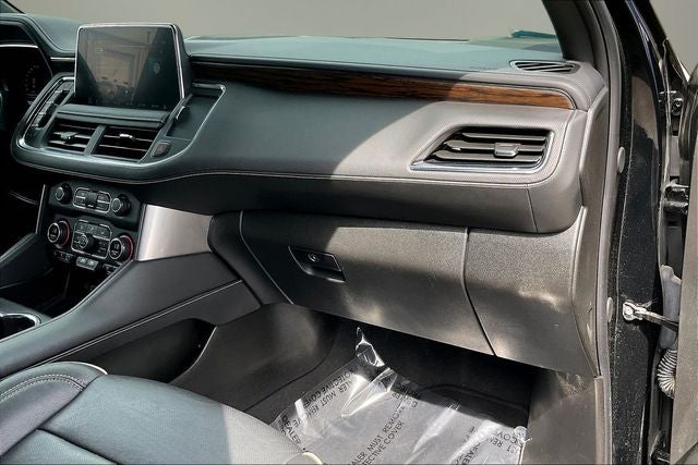 2023 Chevrolet Suburban 4WD Premier