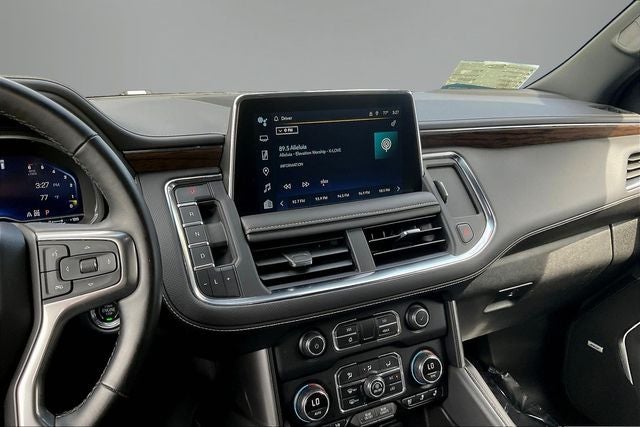 2023 Chevrolet Suburban 4WD Premier