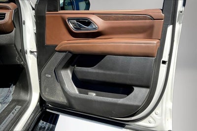 2023 Chevrolet Suburban 4WD High Country