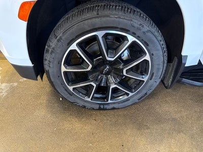 2022 Chevrolet Tahoe 4WD RST