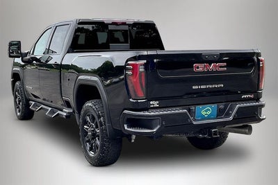 2024 GMC Sierra 2500HD 4WD Crew Cab Standard Bed AT4