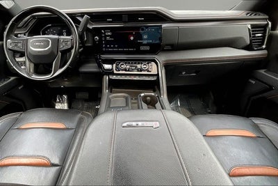 2024 GMC Sierra 2500HD 4WD Crew Cab Standard Bed AT4