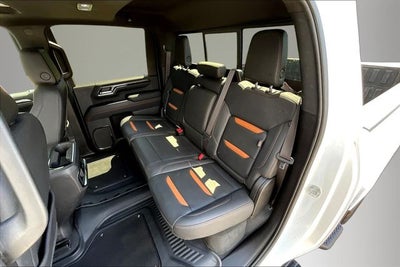 2024 GMC Sierra 2500HD 4WD Crew Cab Standard Bed AT4