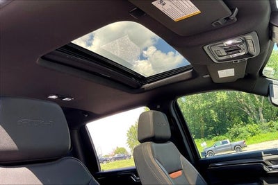 2024 GMC Sierra 2500HD 4WD Crew Cab Standard Bed AT4