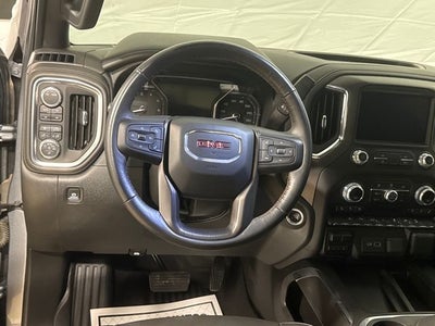 2022 GMC Sierra 1500 Limited 4WD Crew Cab Short Box AT4
