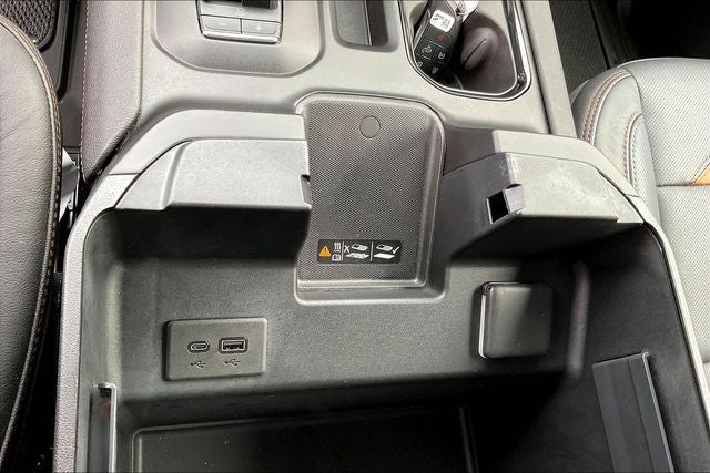 2024 GMC Sierra 1500 4WD Crew Cab Short Box AT4