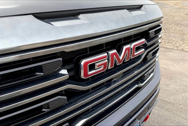 2024 GMC Sierra 1500 4WD Crew Cab Short Box AT4