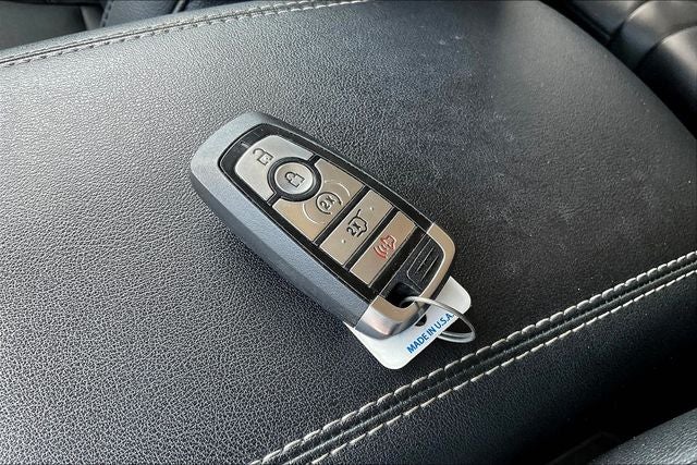 2021 Ford Edge Titanium