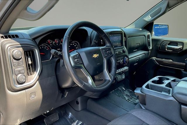 2021 Chevrolet Silverado 1500 4WD Crew Cab Short Bed LT