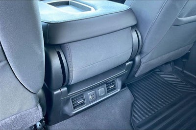 2021 Chevrolet Silverado 1500 4WD Crew Cab Short Bed LT