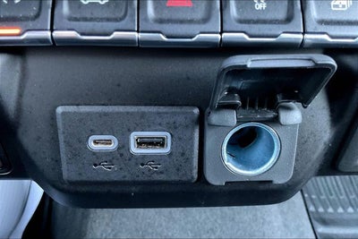 2021 Chevrolet Silverado 1500 4WD Crew Cab Short Bed LT