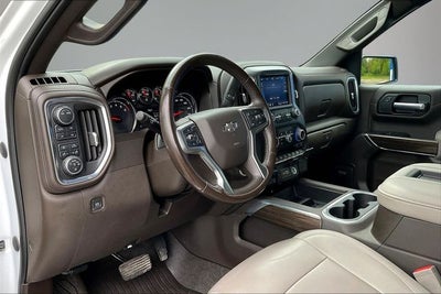 2021 Chevrolet Silverado 1500 4WD Crew Cab Short Bed RST