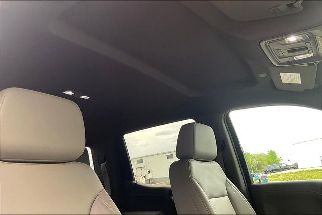 2021 Chevrolet Silverado 1500 4WD Crew Cab Short Bed RST