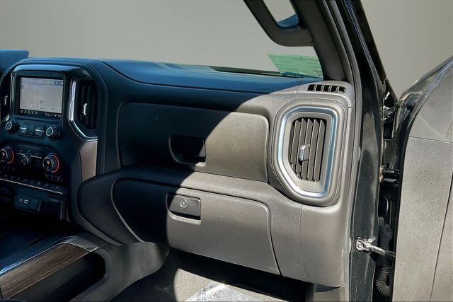 2022 Chevrolet Silverado 1500 LTD 4WD Crew Cab Short Bed High Country