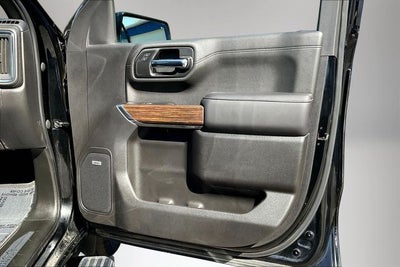 2022 Chevrolet Silverado 1500 LTD 4WD Crew Cab Short Bed High Country
