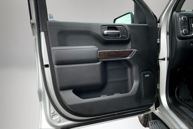 2021 GMC Sierra 1500 4WD Crew Cab Short Box SLT