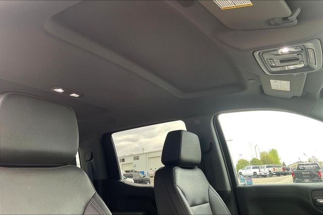 2021 GMC Sierra 1500 4WD Crew Cab Short Box SLT
