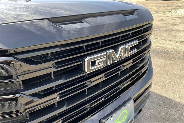 2024 GMC Sierra 1500 4WD Crew Cab Short Box Elevation with 3SB