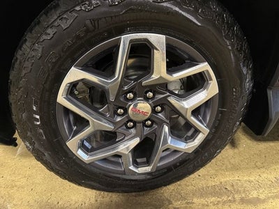 2025 GMC Sierra 1500 4WD Crew Cab Short Box SLT