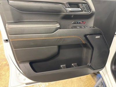 2024 GMC Sierra 1500 4WD Crew Cab Short Box AT4