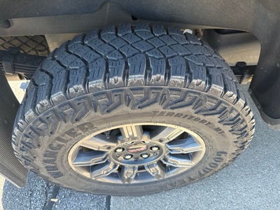 2025 GMC Sierra 1500 4WD Crew Cab Short Box AT4X