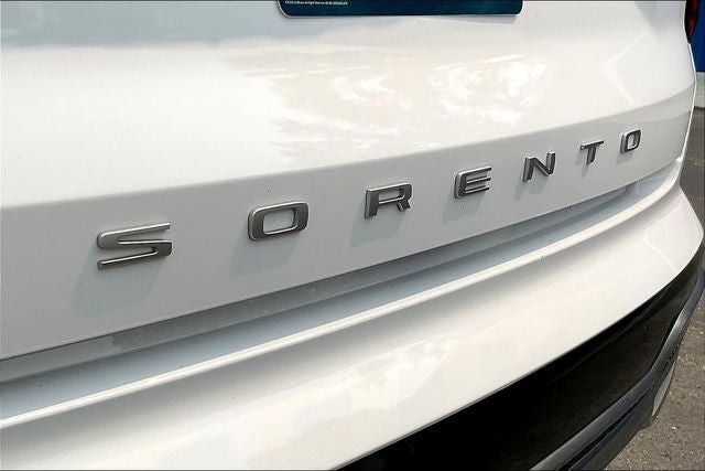 2022 Kia Sorento S