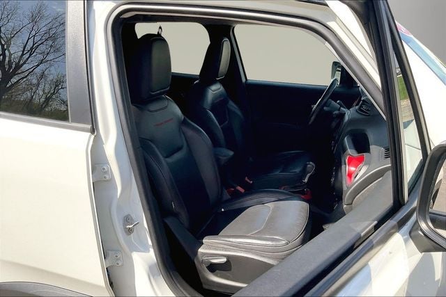2017 Jeep Renegade Trailhawk 4x4
