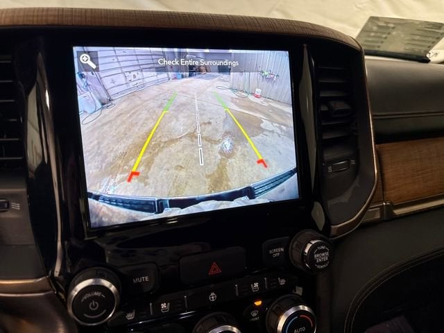 2020 RAM 1500 Laramie Longhorn Crew Cab 4x4 5'7" Box