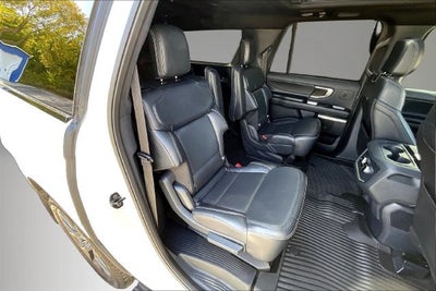 2025 Ford Expedition Max Platinum