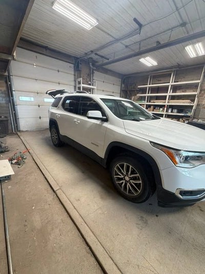 2019 GMC Acadia SLE