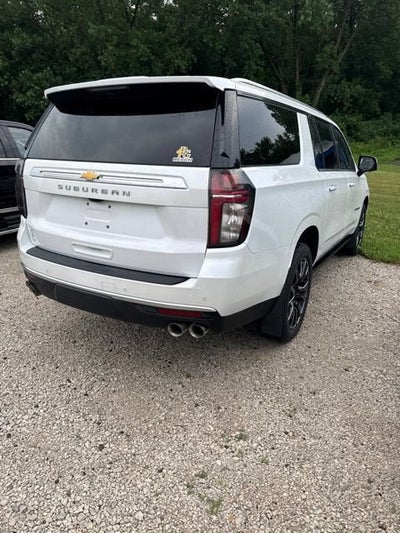 2023 Chevrolet Suburban High Country