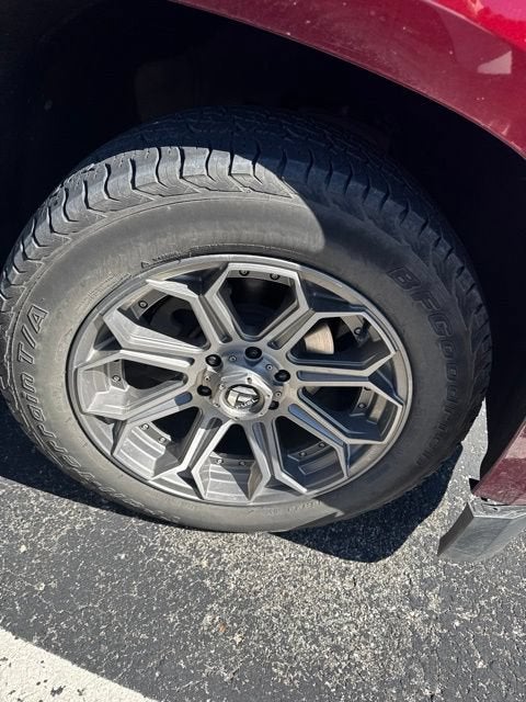 2019 Chevrolet Suburban LT