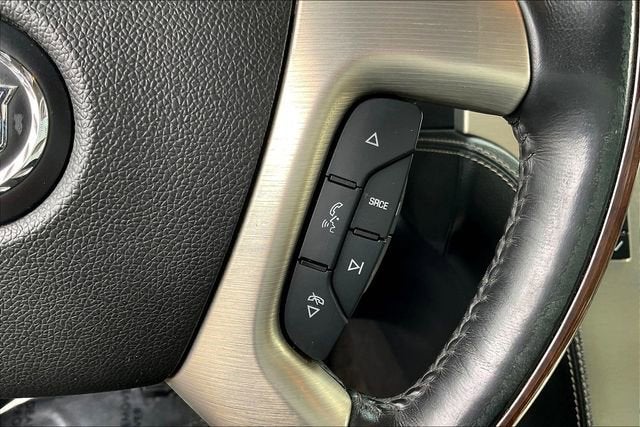 2013 Cadillac Escalade Platinum Edition