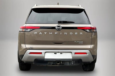 2024 Nissan Pathfinder Platinum