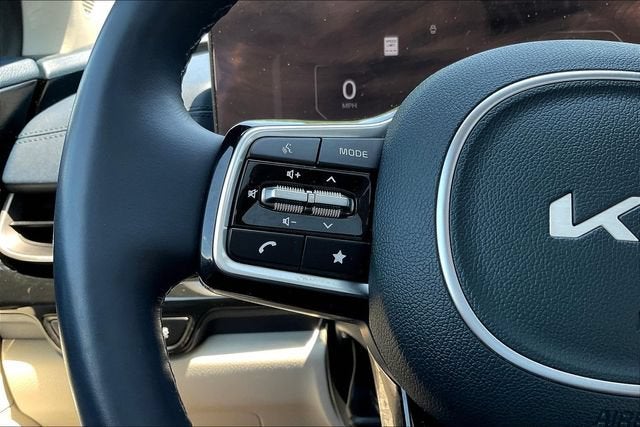 2025 Kia Carnival MPV SX Prestige